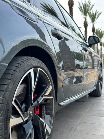 אאודי A4