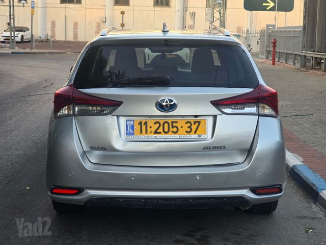 טויוטה אוריס
