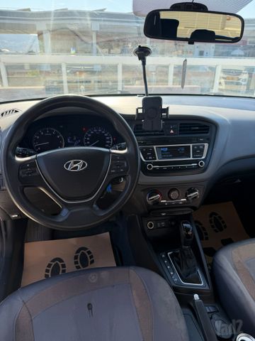 יונדאי i20