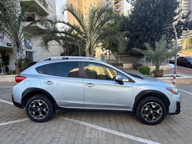 סובארו XV
