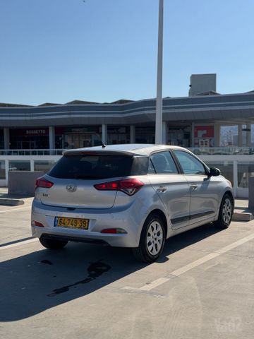 יונדאי i20