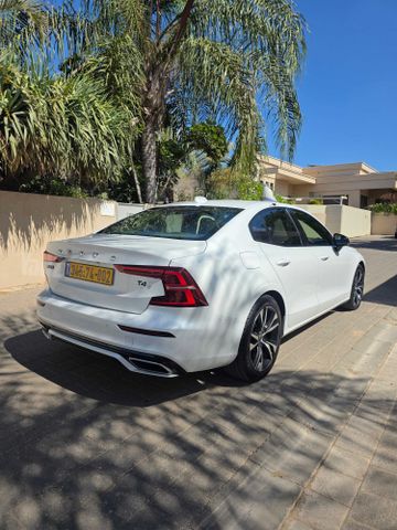 וולוו S60