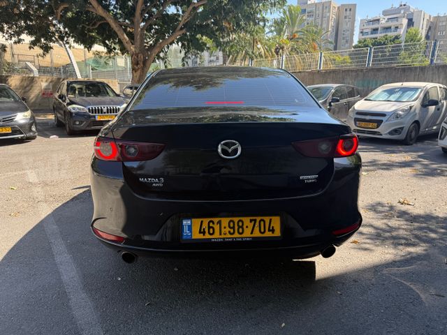 מאזדה 3