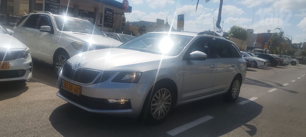סקודה אוקטביה