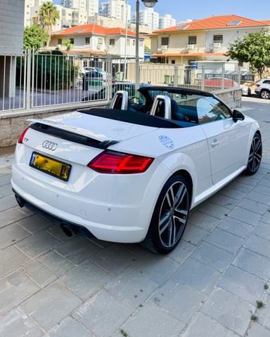 אאודי TT