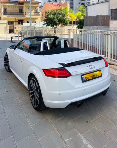 אאודי TT