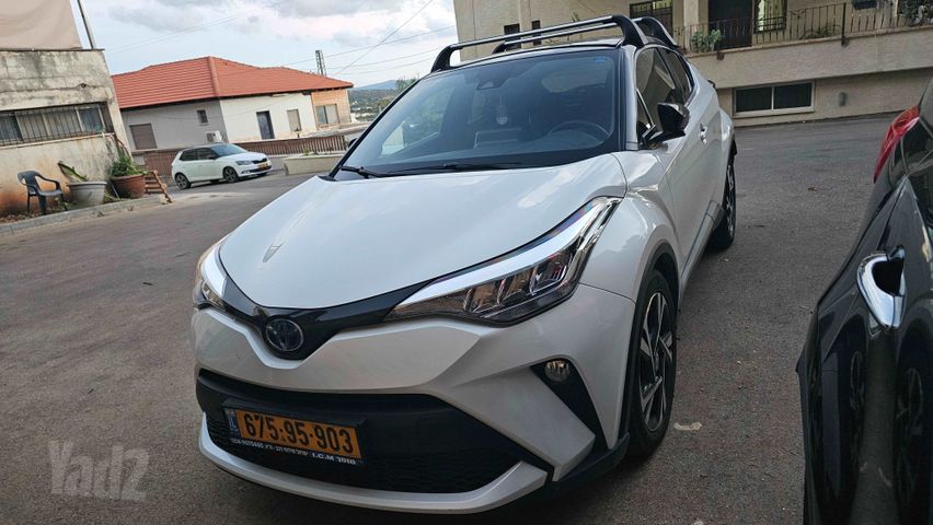 טויוטה C-HR
