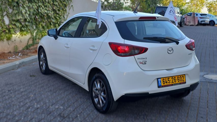 מאזדה 2
