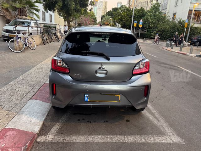 מיצובישי ספייס סטאר