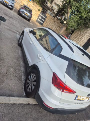 סיאט ארונה