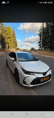 טויוטה קורולה