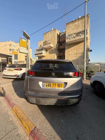 פיג'ו 3008