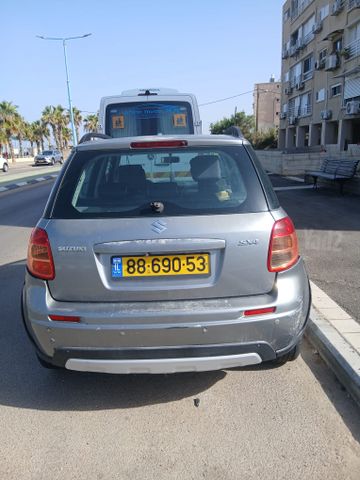 סוזוקי SX4