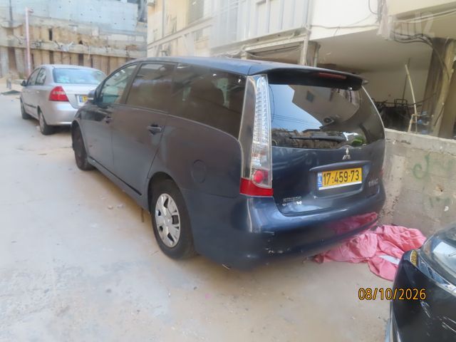 מודעת רכב מיצובישי גרנדיס