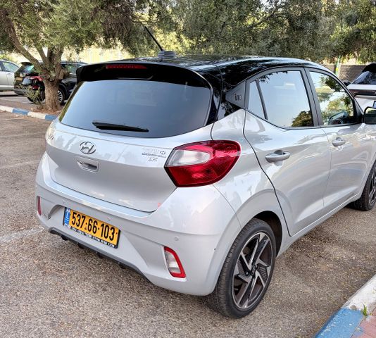 יונדאי i10