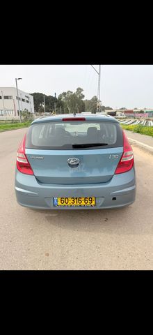 יונדאי i30