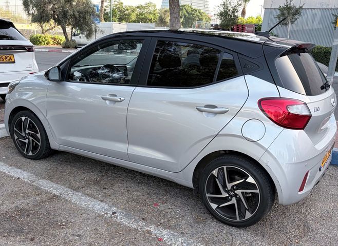 יונדאי i10