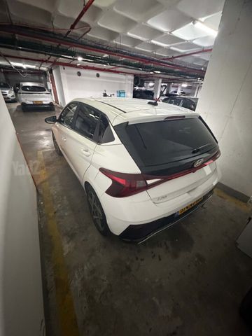 יונדאי i20