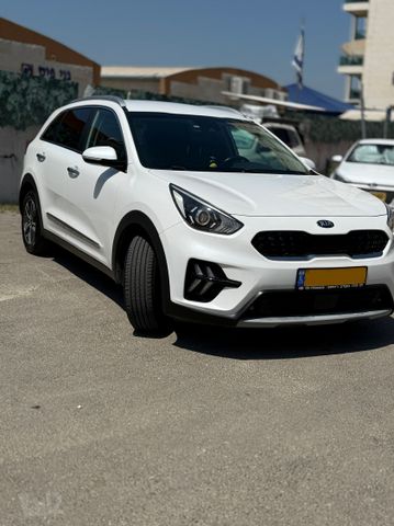 קיה נירו