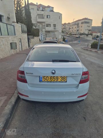 סקודה אוקטביה 