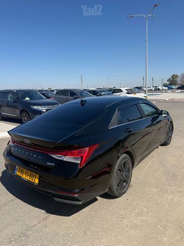 יונדאי אלנטרה