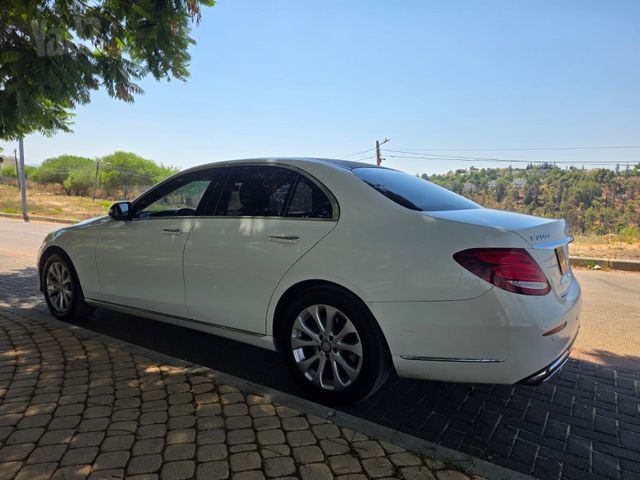 מרצדס-בנץ E-class