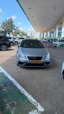 סיאט לאון