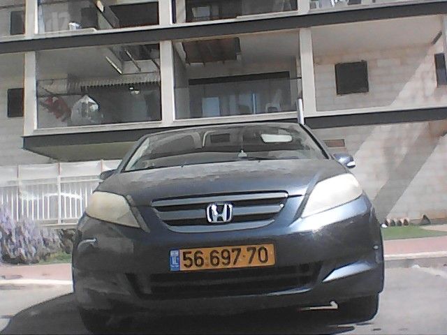 מודעת רכב הונדה FR-V