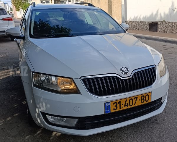 סקודה אוקטביה