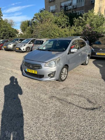 מודעת רכב מיצובישי אטראז'