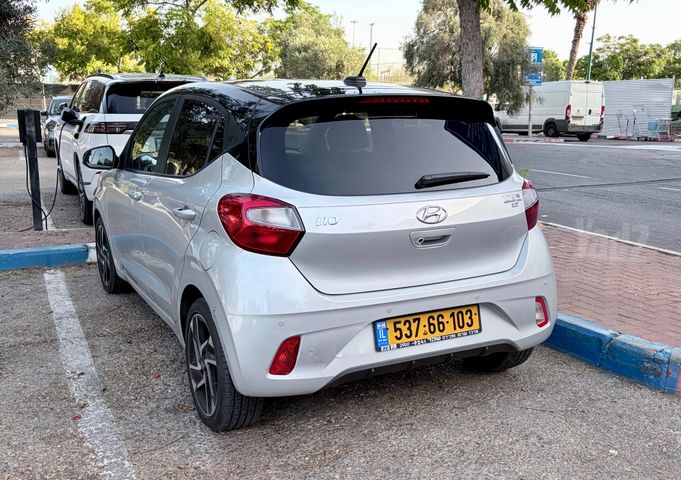 יונדאי i10