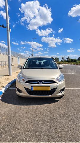יונדאי i10