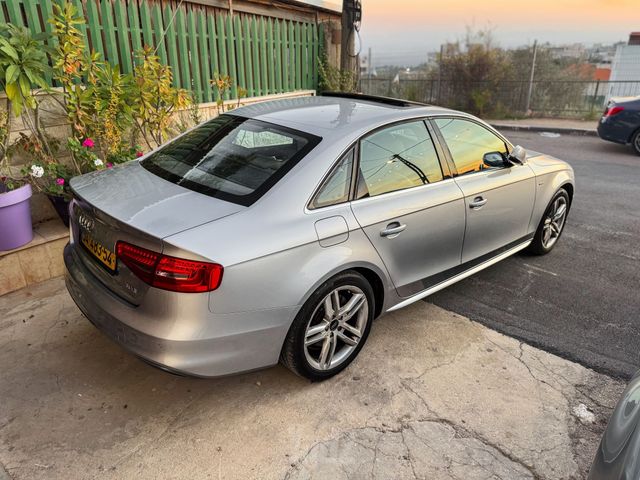 אאודי A4