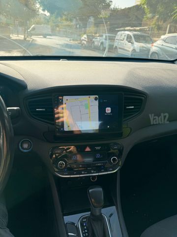 יונדאי איוניק