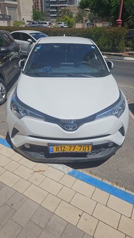 טויוטה C-HR