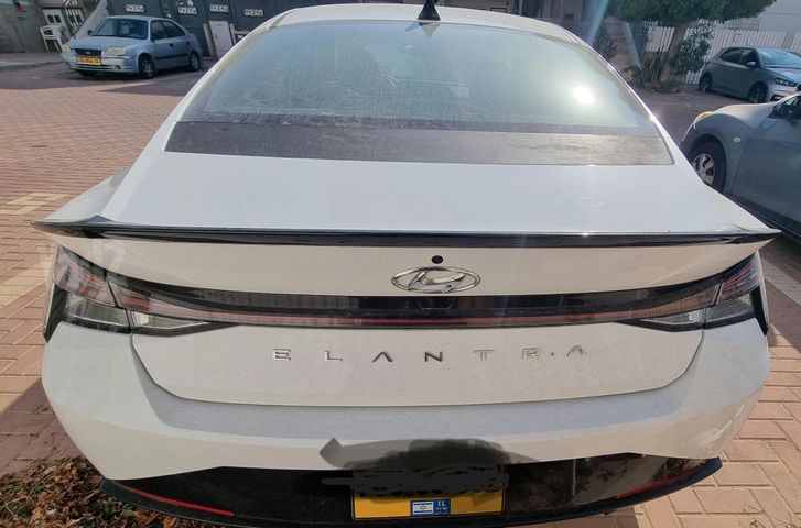יונדאי אלנטרה