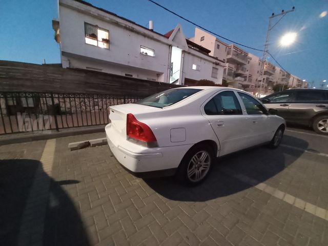 וולוו S60