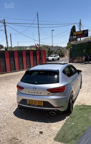 סיאט לאון