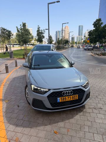 מודעת רכב אאודי A1