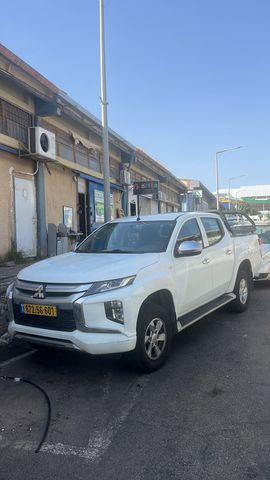 מודעת רכב מיצובישי טרייטון / L200
