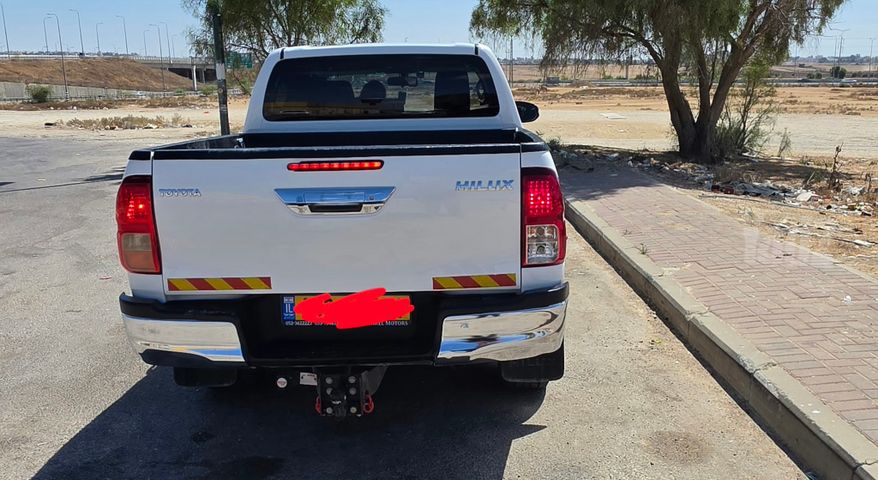 טויוטה היילקס