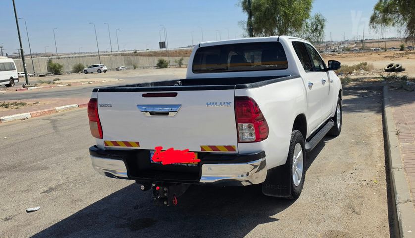 טויוטה היילקס