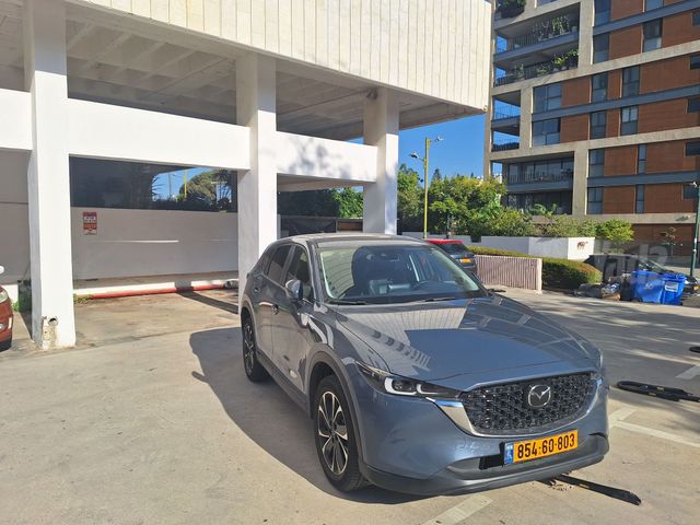 מודעת רכב מאזדה CX-5