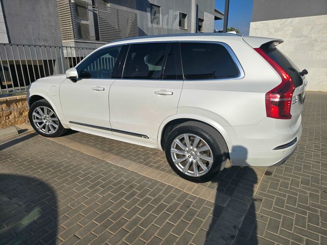וולוו XC90