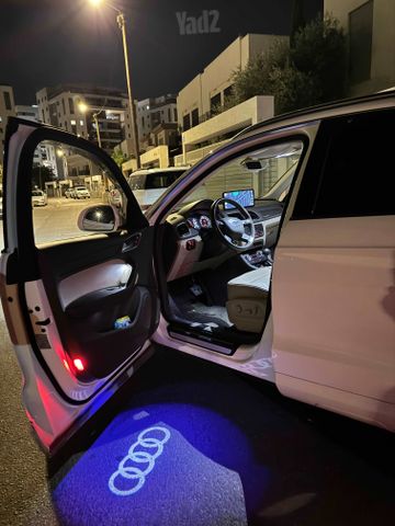 אאודי Q3