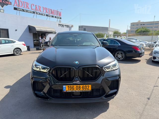 ב מ וו X6 M