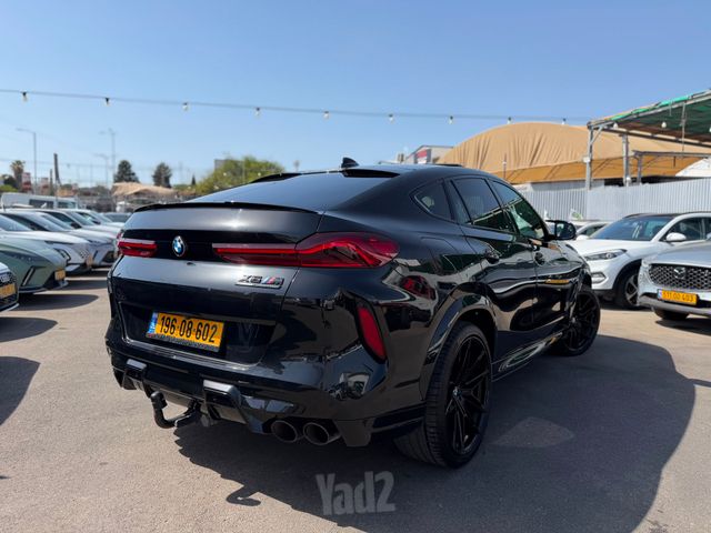 ב מ וו X6 M