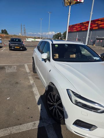 וולוו XC60