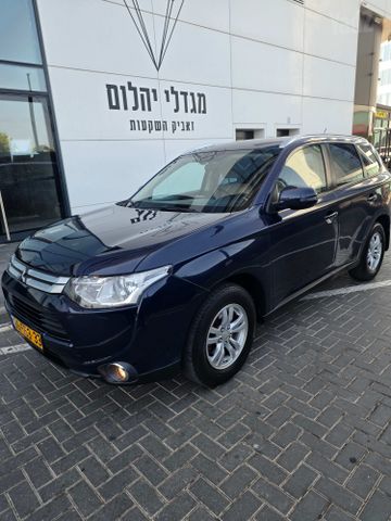 מיצובישי אאוטלנדר