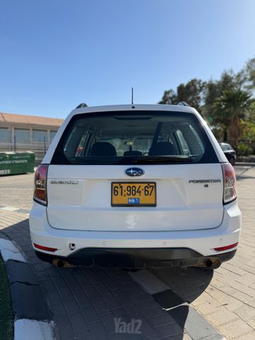 סובארו פורסטר